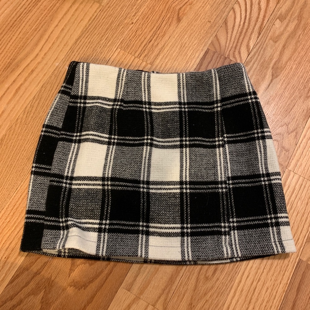 cute plaid mini skirt